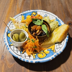 【-おすすめ前菜-】月替わり前菜盛り合わせ(1人前)