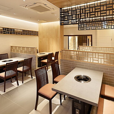 食道園 阪神梅田店の雰囲気1