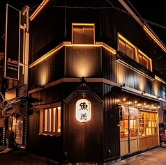 海鮮と釜飯のお店 魚義 田町駅前店の特集写真
