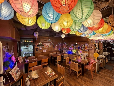 チキン酒場 光 新宿東口店の雰囲気1