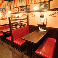 店内は活気があり居心地の良さが魅力的です♪