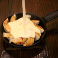 料理メニュー写真 魅惑のどっぷりチーズ餃子9個