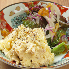 焼きサバの燻製ポテトサラダ