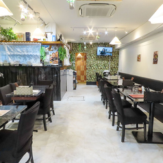 POINT RAKHINE MYANMAR FOOD HOUSEの雰囲気1