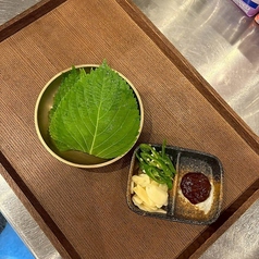 えごまの葉(6枚)