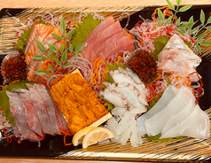 刺身盛り合わせ