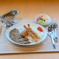 料理メニュー写真&nbsp;フライカレー [ミニサラダ付き]