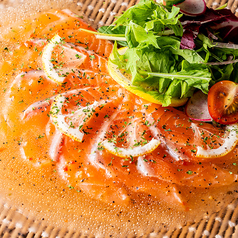 サーモンのカルパッチョ