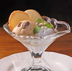 バニラとコーヒーの相性抜群！カフェアフォガート