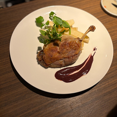 鴨モモ肉のコンフィー