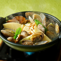 あさりと桜えびの陶板蒸し