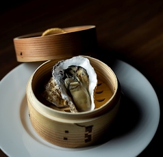 牡蠣の白ワインせいろ蒸し 