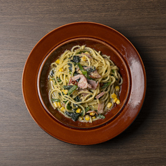 ほうれん草とベーコンのペペロンチーノ