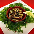 料理メニュー写真 鉄板焼き3種のキノコの森の子サラダ