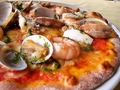 料理メニュー写真 海の幸のピザ