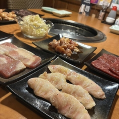 炭火焼肉 信州亭の特集写真