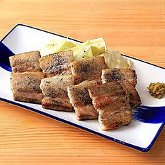 豚バラ肉のわら燻り焼き