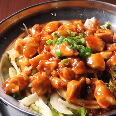 ※2025年冬の新メニュー！<汁なし鍋>干鍋鶏（カンコドリ）