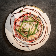 牛カルビの雪削りチーズタリアータ