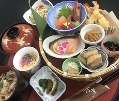 華籠御膳（はなかご）