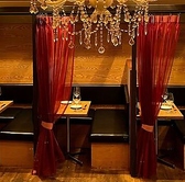 仕切りありのカップルシート♪