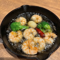 海老のアヒージョ