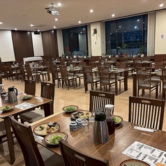 貸切を承っております。大人数での宴会や打ち上げ、パーティーなどに最適。プライベート空間で至福のひとときをお過ごしください。