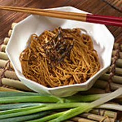 葱油と醤油風味の和え麺