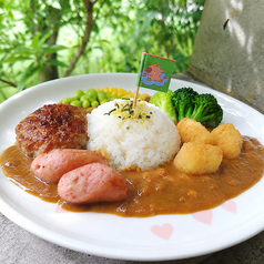 【平日限定】キッズカレー　ガチャガチャコインつき