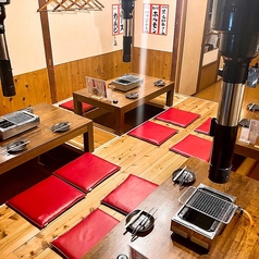 2階18名様まで貸切可能です。忘新年会やママ会、同窓会など各種宴会にぜひご利用ください!