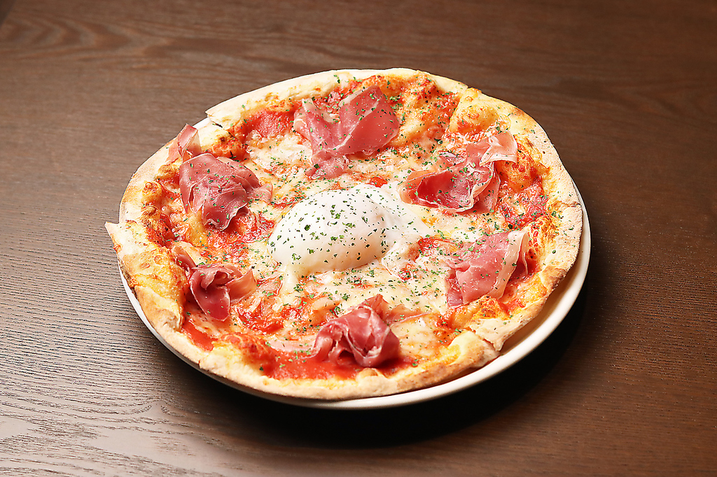 イタリアン&ワインバー CONA 甲府店の写真ギャラリー