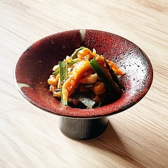 つくば鶏の鶏皮ニラキムチ