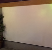 大型スクリーン完備！