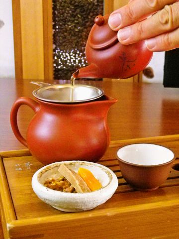 ゆったりとした本格カフェ♪豊富な種類の中国茶が楽しめるのは、和田店だけ☆