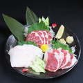料理メニュー写真&nbsp;馬刺3種盛り