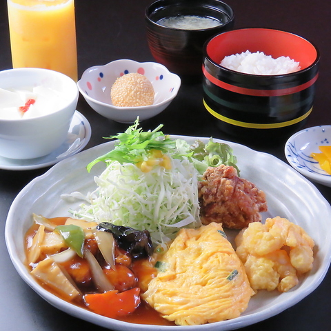 �l��{�� �A�X�^�[