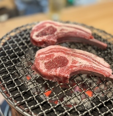 厚切りラムチョップ
