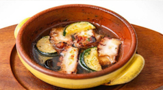 タコとズッキーニのアヒージョ