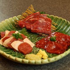 串と馬肉 梯子の特集写真