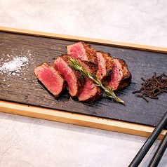 道産黒毛和牛の昆布締めステーキ