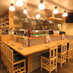 カウンター席
