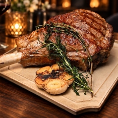 STELLA TOMAHAWK