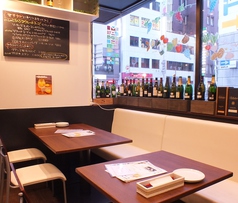 レイアウトが自由なテーブル席