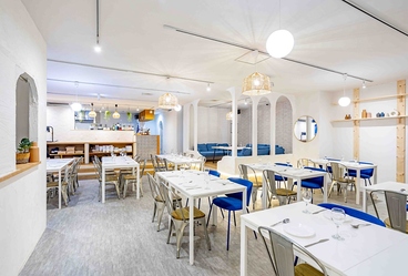 SEAFOOD BAR HAMA ハマの雰囲気1