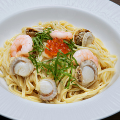 三種の海の幸 和風パスタ 大葉と牡蠣醤油の旨味