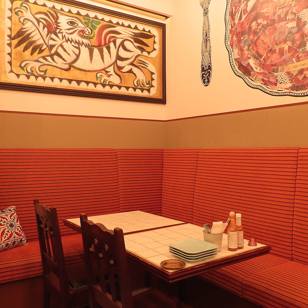 有名なデザイナーを起用したこだわりの店舗インテリアは、オシャレで特別な日を過ごすのに最適です◎