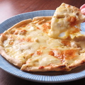 料理メニュー写真&nbsp;ミックスピザ