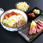 盛岡冷麺ランチ。時期を問わず創業から大人気の商品です。