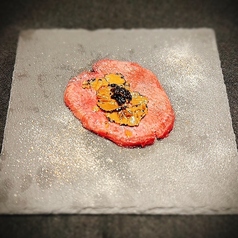 厳選タン　２枚 ～トリュフのオイル漬けと共に～