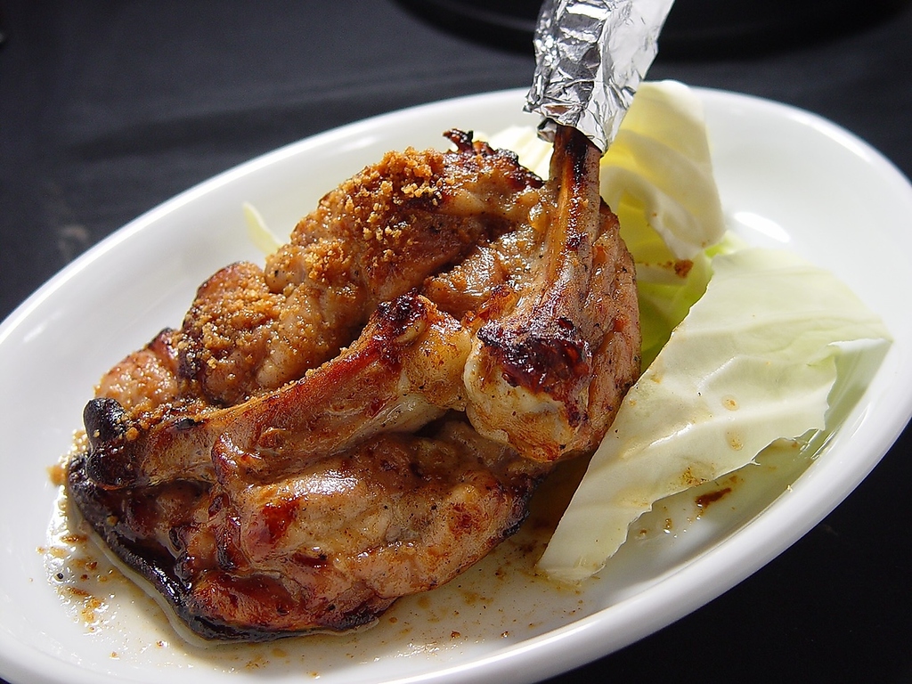 食べ応え充分！香川県名物の骨付き鳥をこの機会にぜひ一度お試しください☆